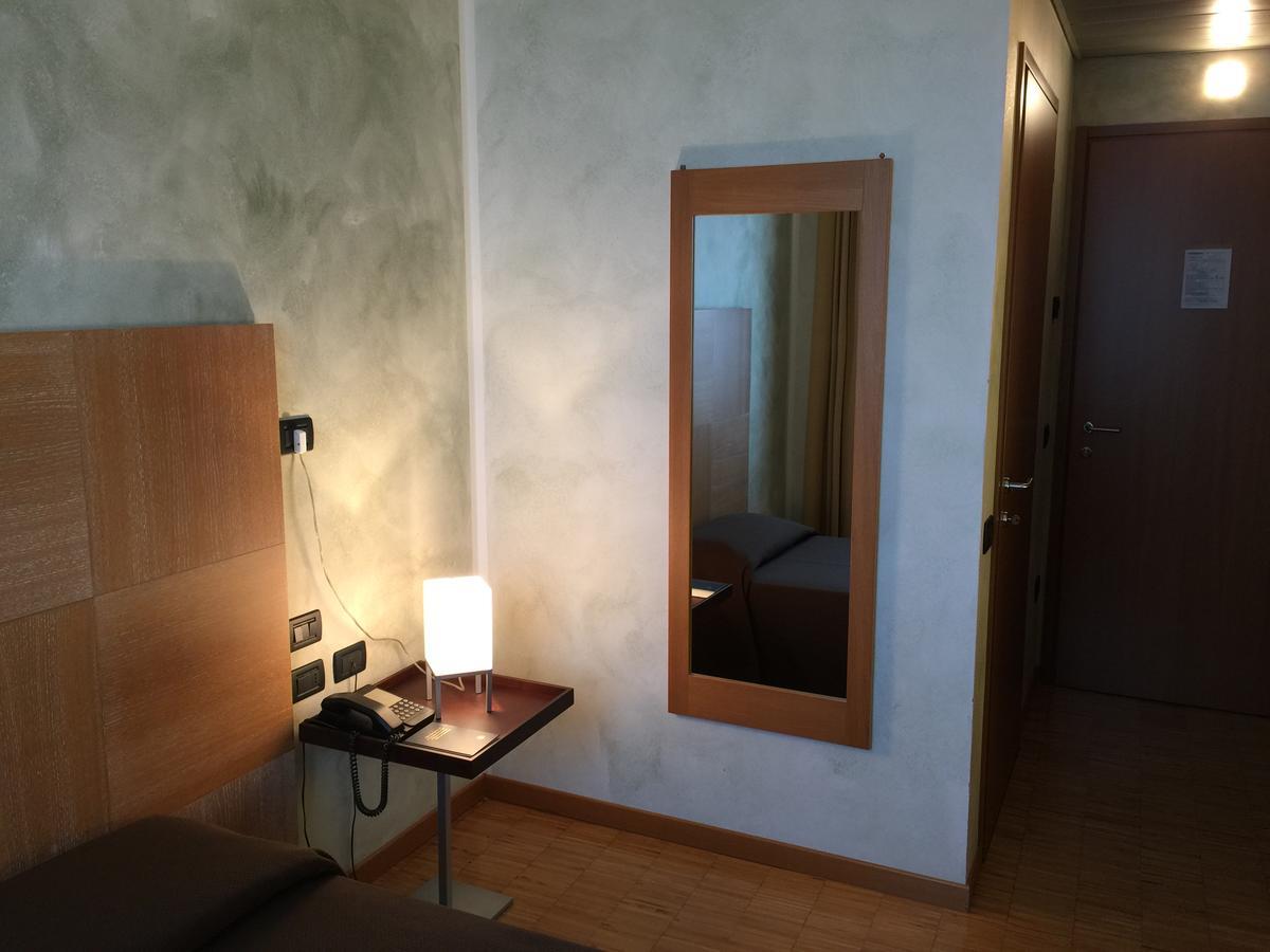 Corte Girlanda Gasthof Verona