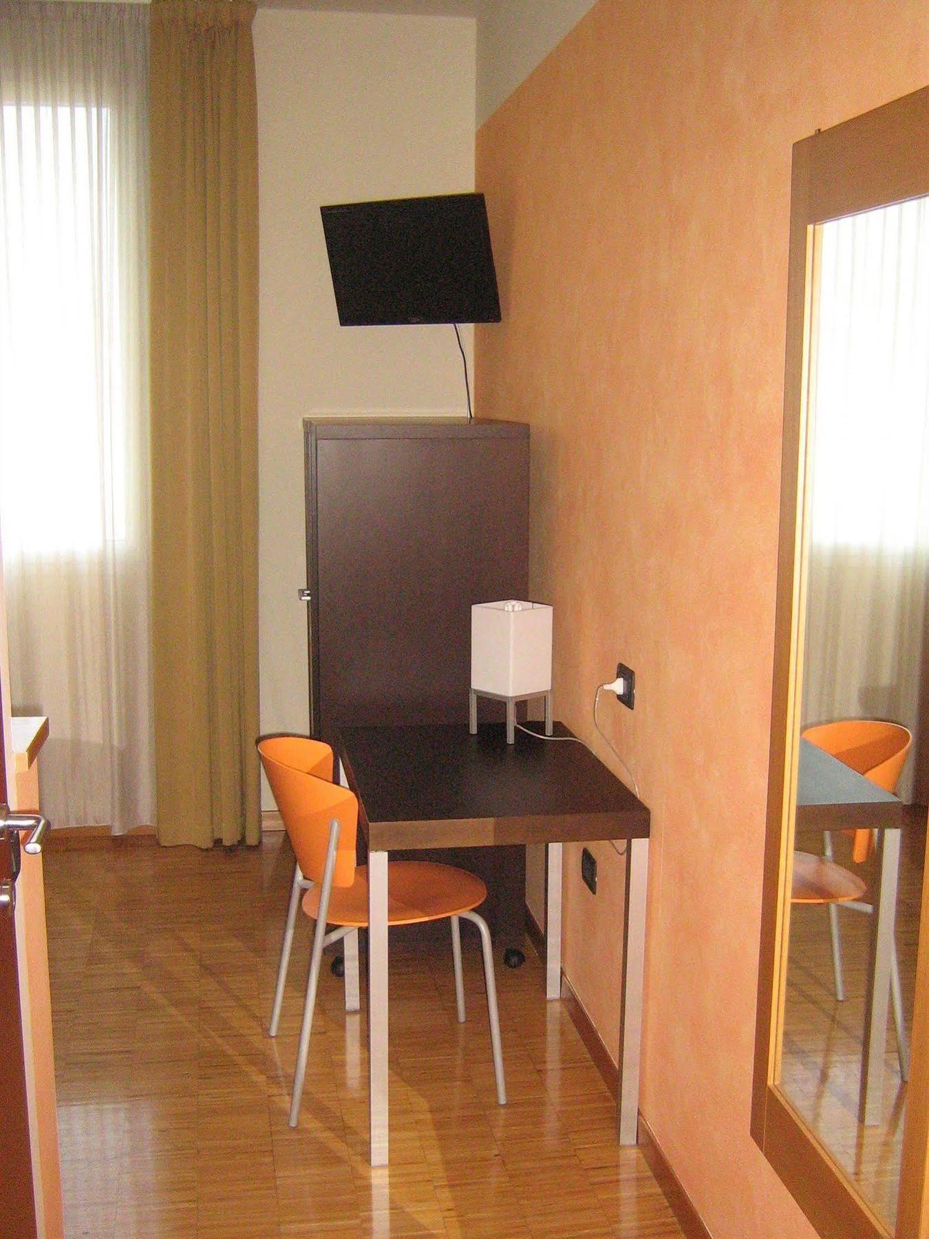 Corte Girlanda Gasthof Verona